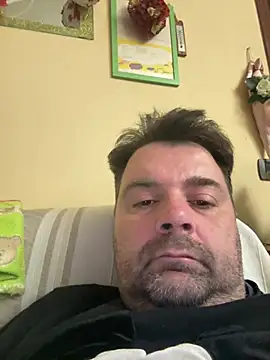 Snapshot of h4cAlex chatting on 03-21-25, 07:02 h4cAlex online show from 03-21-25, 07:02