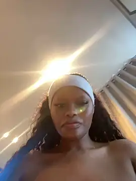 Snapshot of Neelo-Smith chatting on 01-25-25, 05:18 Neelo-Smith online show from 01-25-25, 05:18