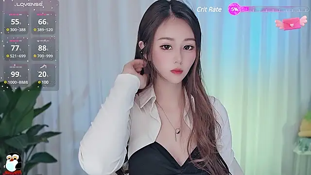 Snapshot of Aimee-520 chatting on 03-07-25, 06:46 Aimee-520 online show from 03-07-25, 06:46