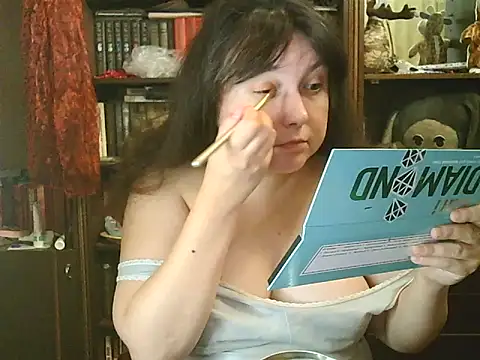 Snapshot of CarrieQPeach chatting on 10-12-25, 07:24 CarrieQPeach online show from 10-12-25, 07:24