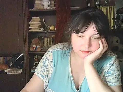 CarrieQPeach online show from 04-30-26, 08:57