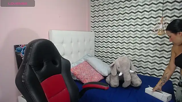 tianapiket online show from 03-21-25, 06:51