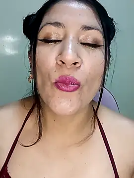 nammy  dirtyhott online show from 11-08-25, 02:06