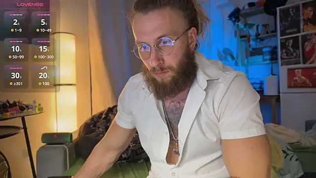 Snapshot of rusbigpaul chatting on 03-09-25, 06:00 rusbigpaul online show from 03-09-25, 06:00