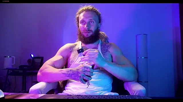 Snapshot of rusbigpaul chatting on 09-20-25, 07:15 rusbigpaul online show from 09-20-25, 07:15