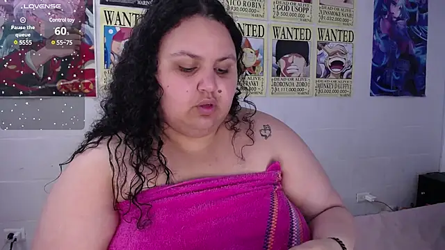 Snapshot of luisianacoxx chatting on 02-15-25, 10:42 luisianacoxx online show from 02-15-25, 10:42