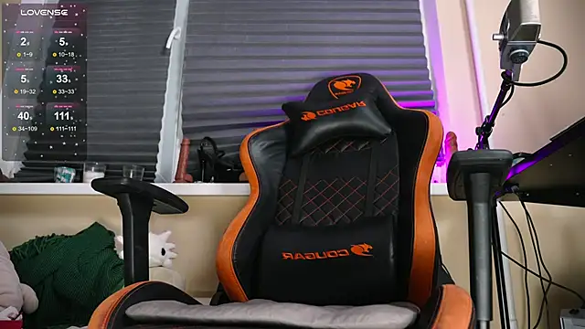 Snapshot of BlueCherryy chatting on 01-27-25, 06:41 BlueCherryy online show from 01-27-25, 06:41