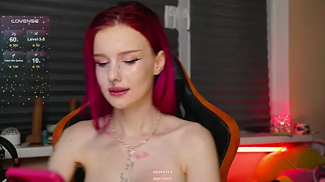 Snapshot of BlueCherryy chatting on 09-22-25, 06:43 BlueCherryy online show from 09-22-25, 06:43