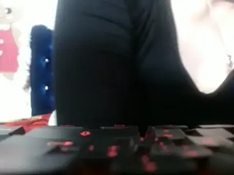 Snapshot of 69liamilk69 chatting on 01-15-25, 04:04 69liamilk69 online show from 01-15-25, 04:04