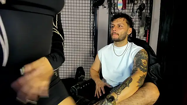 Twisted Fantasy online show from 02-03-26, 04:21