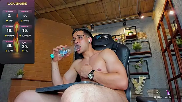 Snapshot of alexgiraldo_ chatting on 02-20-25, 06:02 alexgiraldo online show from 02-20-25, 06:02