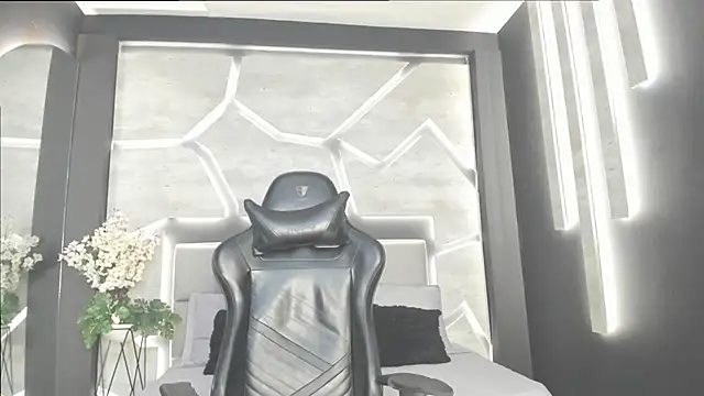 Snapshot of alexgiraldo_ chatting on 03-01-25, 11:28 alexgiraldo online show from 03-01-25, 11:28