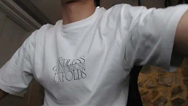 Snapshot of alexgiraldo_ chatting on 03-04-25, 10:16 alexgiraldo online show from 03-04-25, 10:16