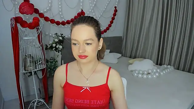 MiracleCurly online show from 04-13-26, 04:01