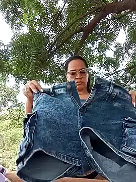 Snapshot of Cristel_Shop chatting on 01-04-25, 02:14 Cristel Shop online show from 01-04-25, 02:14