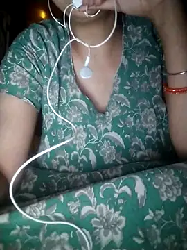 Snapshot of ohana143 chatting on 03-15-25, 06:32 ohana143 online show from 03-15-25, 06:32