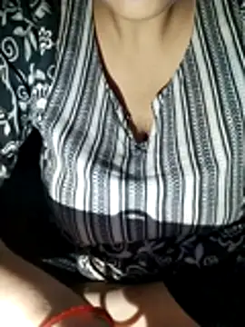 Snapshot of ohana143 chatting on 10-30-25, 11:55 ohana143 online show from 10-30-25, 11:55