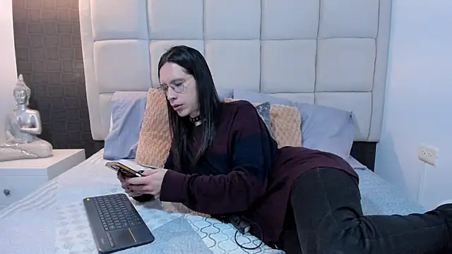 Hecatee 77 online show from 01-14-25, 05:12