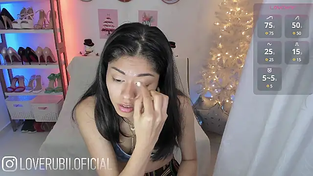 Snapshot of loverubii chatting on 12-04-24, 11:13 loverubii online show from 12-04-24, 11:13