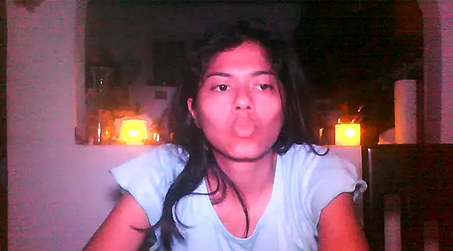 Snapshot of loverubii chatting on 02-08-25, 07:59 loverubii online show from 02-08-25, 07:59