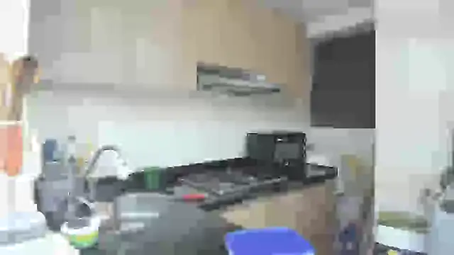 Snapshot of loverubii chatting on 02-23-25, 02:29 loverubii online show from 02-23-25, 02:29