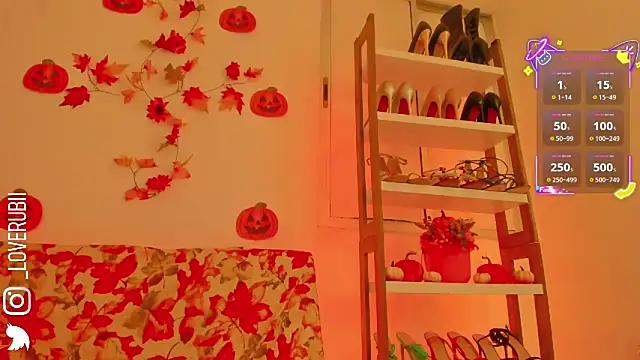 Snapshot of loverubii chatting on 10-11-25, 10:52 loverubii online show from 10-11-25, 10:52