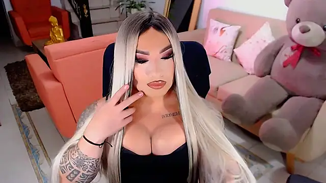 Snapshot of 9InchsPunisherXXX chatting on 03-18-25, 01:10 9InchsPunisherXXX online show from 03-18-25, 01:10