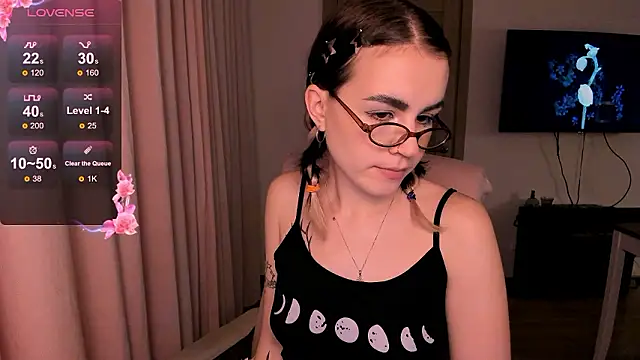 Snapshot of _selectrra chatting on 12-05-24, 02:33 selectrra online show from 12-05-24, 02:33