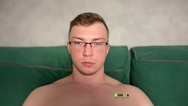 iron  chap online show from 04-08-26, 09:26