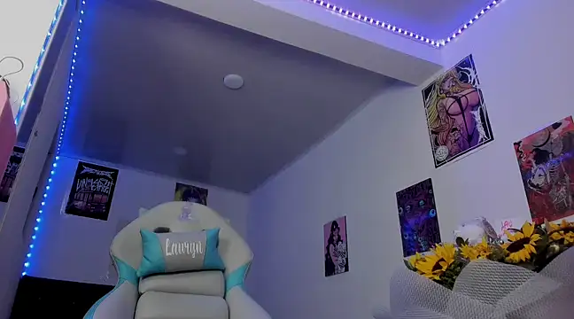 Snapshot of Lauryn_muller chatting on 03-04-25, 02:27 Lauryn muller online show from 03-04-25, 02:27