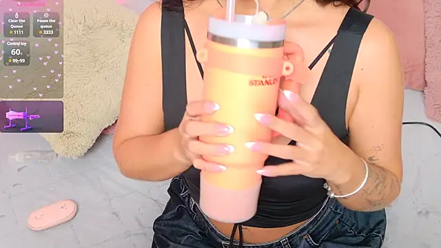 Snapshot of Mar_333 chatting on 01-25-25, 05:07 Mar 333 online show from 01-25-25, 05:07