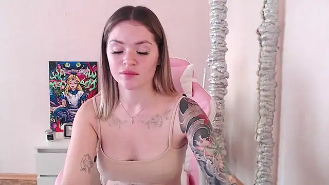 miaacatt online show from 09-27-25, 08:08