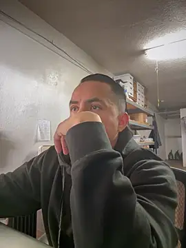 PeterGrandee online show from 12-26-24, 08:21