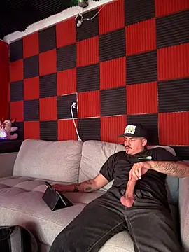 PeterGrandee online show from 02-19-25, 11:36