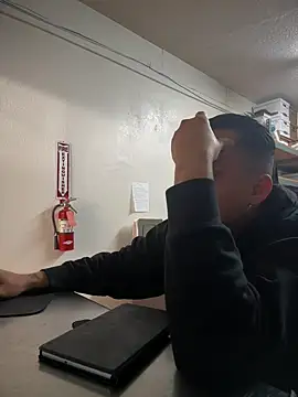 PeterGrandee online show from 03-05-25, 06:01