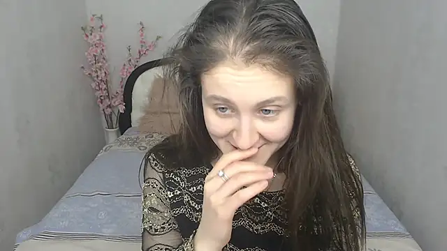 Holliy Cooper online show from 02-27-25, 12:56