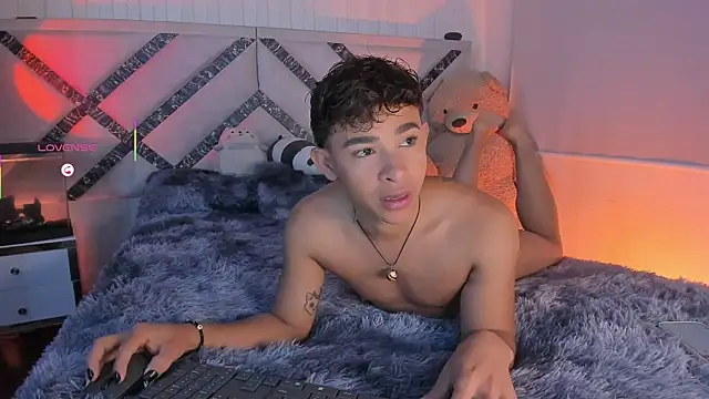 Snapshot of Austin_connor_ chatting on 09-12-25, 10:26 Austin connor online show from 09-12-25, 10:26