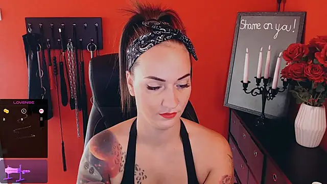  Jane Warren  online show from 09-18-25, 07:43