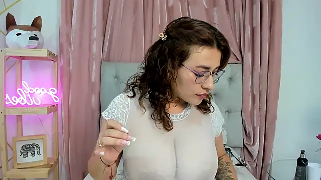 alix bay online show from 02-17-25, 03:58