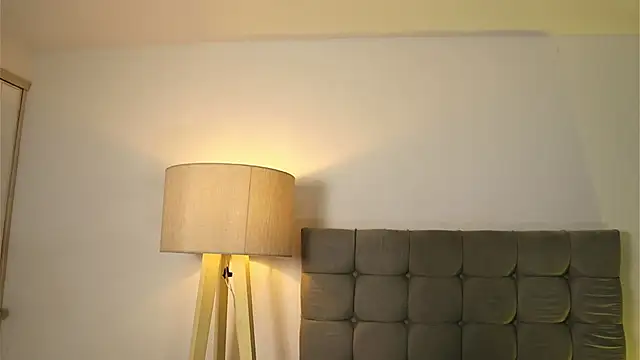 alix bay online show from 02-25-25, 08:19