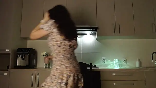 Snapshot of _Anna_Montana chatting on 03-18-25, 06:15 Anna Montana online show from 03-18-25, 06:15