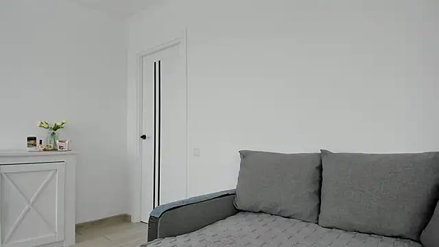 Snapshot of _Anna_Montana chatting on 11-17-25, 12:11 Anna Montana online show from 11-17-25, 12:11