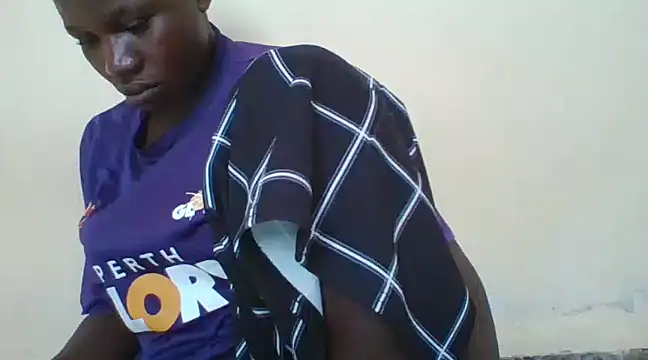 prettychic5 online show from 01-21-25, 06:54