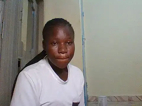 prettychic5 online show from 01-17-26, 04:22