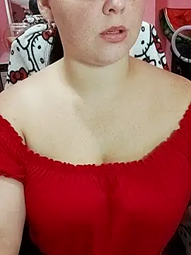 Snapshot of ErikaVlovely chatting on 09-13-25, 08:52 ErikaVlovely online show from 09-13-25, 08:52