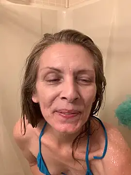 Snapshot of RobinEroticXO chatting on 09-14-25, 03:00 RobinEroticXO online show from 09-14-25, 03:00