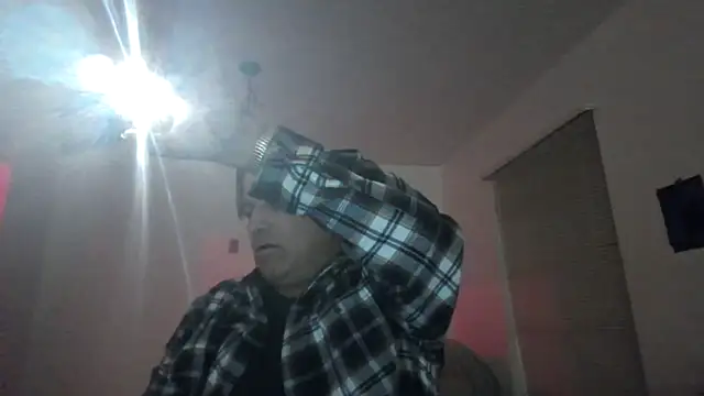 Peachestabby147 online show from 02-24-26, 11:41