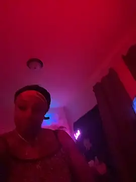 immona online show from 10-30-25, 08:16