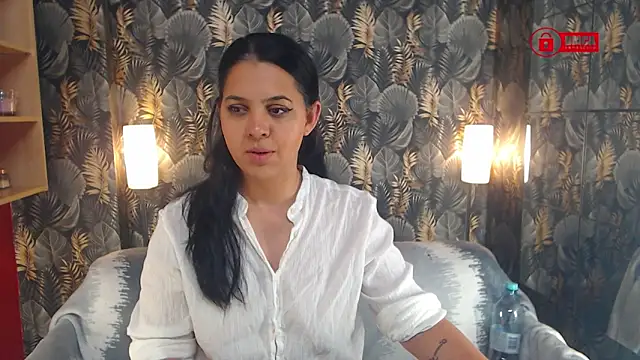 Snapshot of jessthewicked chatting on 01-17-25, 10:01 jessthewicked online show from 01-17-25, 10:01