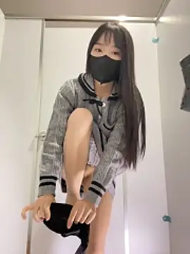 Snapshot of Asia-Lynn chatting on 12-03-25, 01:20 Asia-Lynn online show from 12-03-25, 01:20